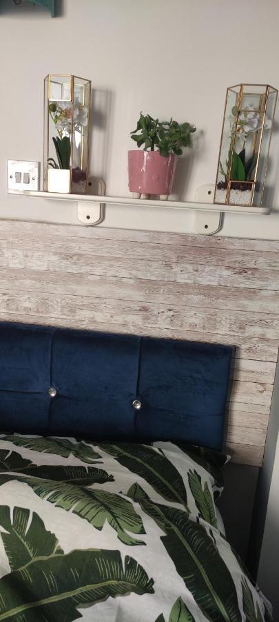 Joanna'S Studio , Key Locker By Whatsapp Own Entrance, Own Bathroom يوغال المظهر الخارجي الصورة